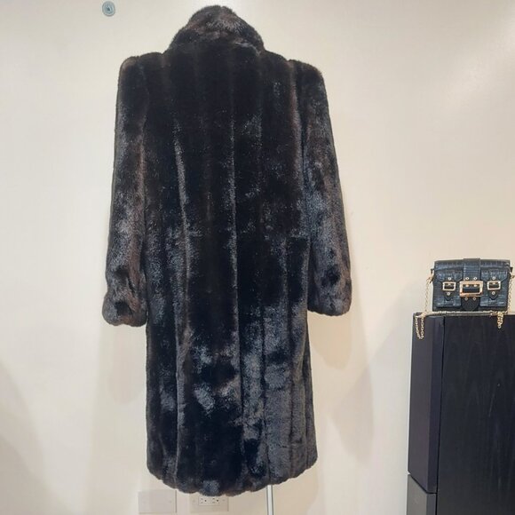 💥VINTAGE GLAM💥VTG 70s/80s LUXURY FAUX MINK FUR LONGLINE COAT in DARK BROWN - Picture 8 of 16